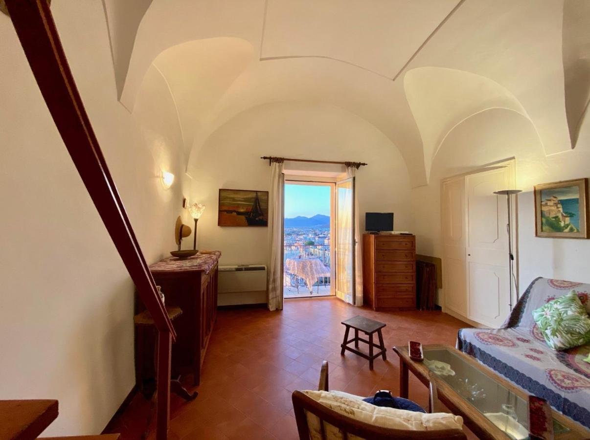 Holidaycasa Romano - Vacanza Nel Cuore Di สแปร์ลองกา ภายนอก รูปภาพ