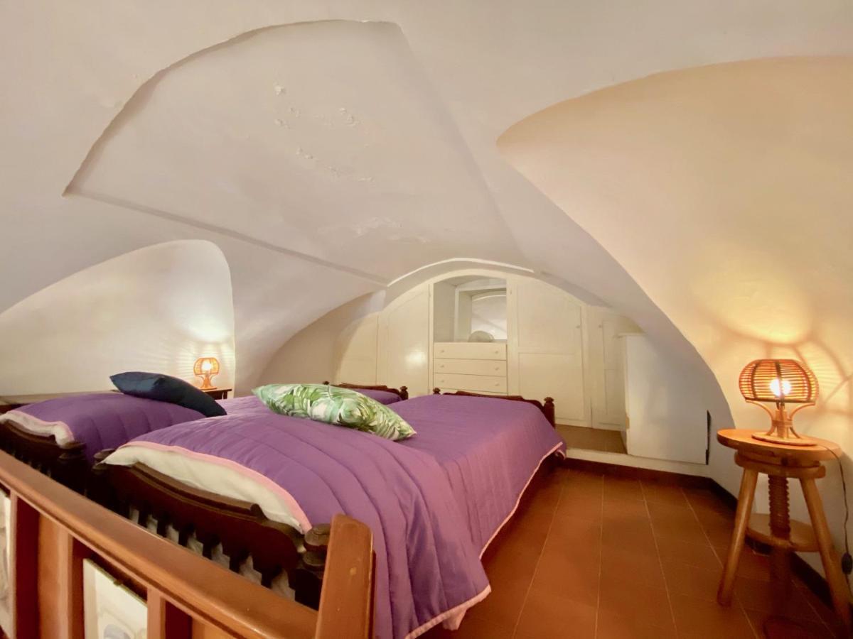 Holidaycasa Romano - Vacanza Nel Cuore Di สแปร์ลองกา ภายนอก รูปภาพ