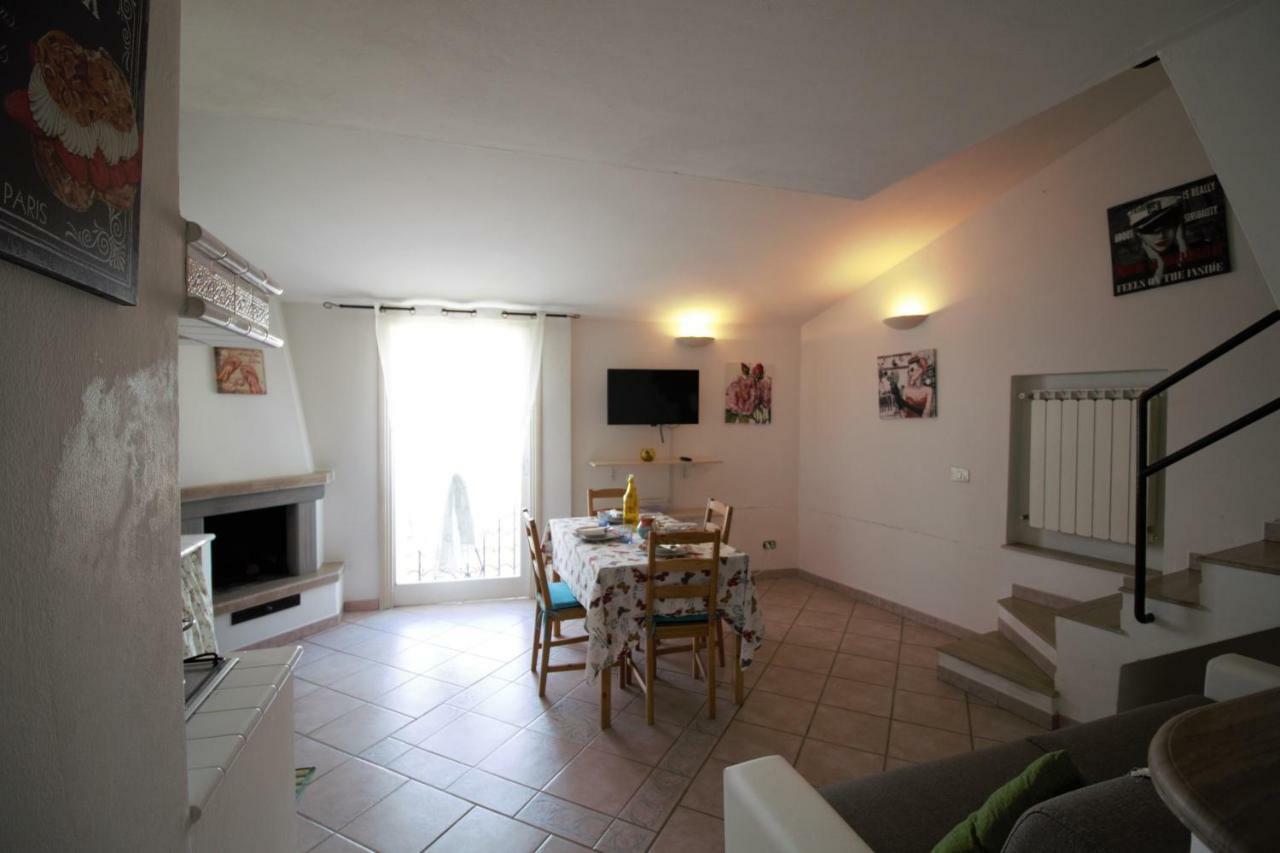 Holidaycasa Romano - Vacanza Nel Cuore Di สแปร์ลองกา ภายนอก รูปภาพ