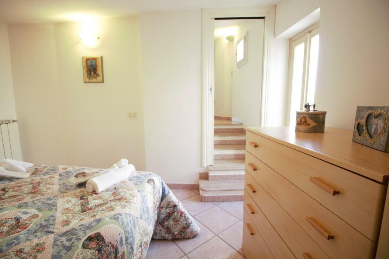 Holidaycasa Romano - Vacanza Nel Cuore Di สแปร์ลองกา ภายนอก รูปภาพ