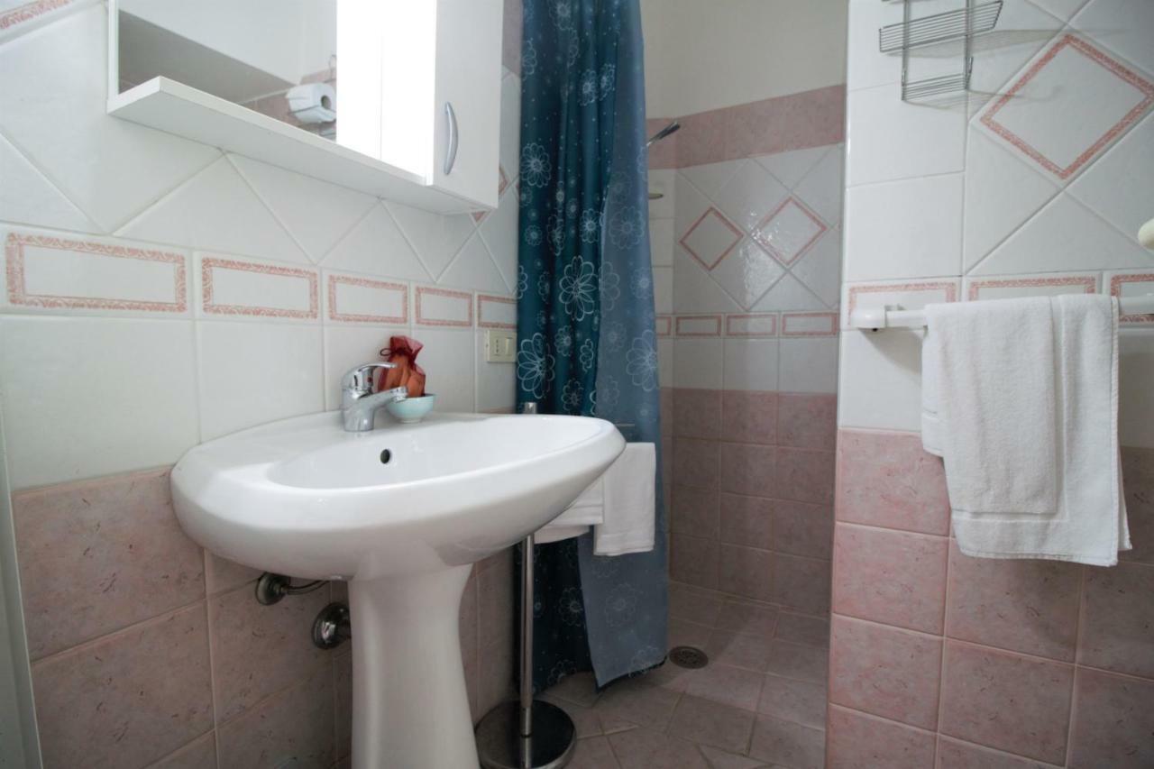 Holidaycasa Romano - Vacanza Nel Cuore Di สแปร์ลองกา ภายนอก รูปภาพ