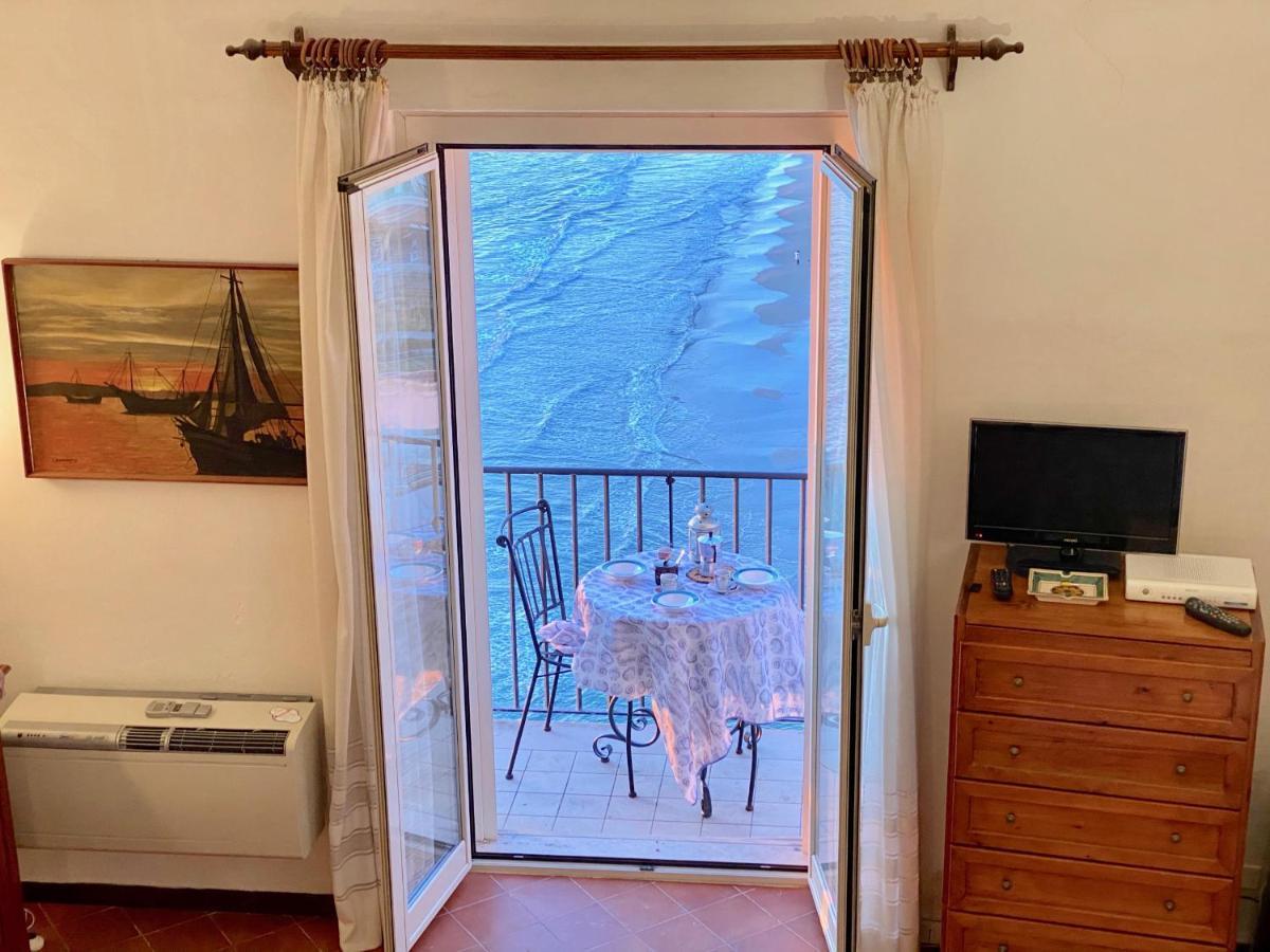Holidaycasa Romano - Vacanza Nel Cuore Di สแปร์ลองกา ภายนอก รูปภาพ