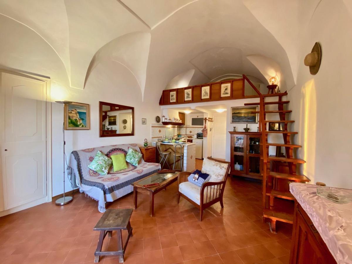 Holidaycasa Romano - Vacanza Nel Cuore Di สแปร์ลองกา ภายนอก รูปภาพ